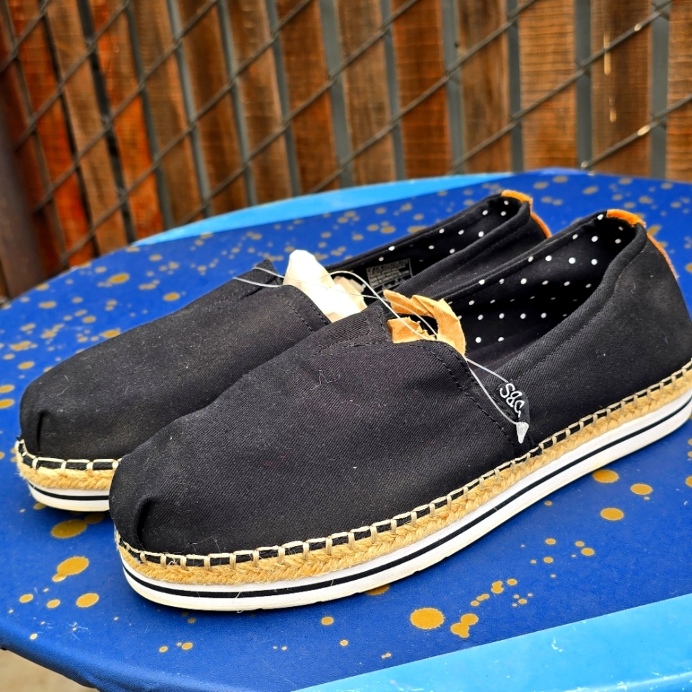 Bobs Black Espadrille Slip-On Shoes Sz 9